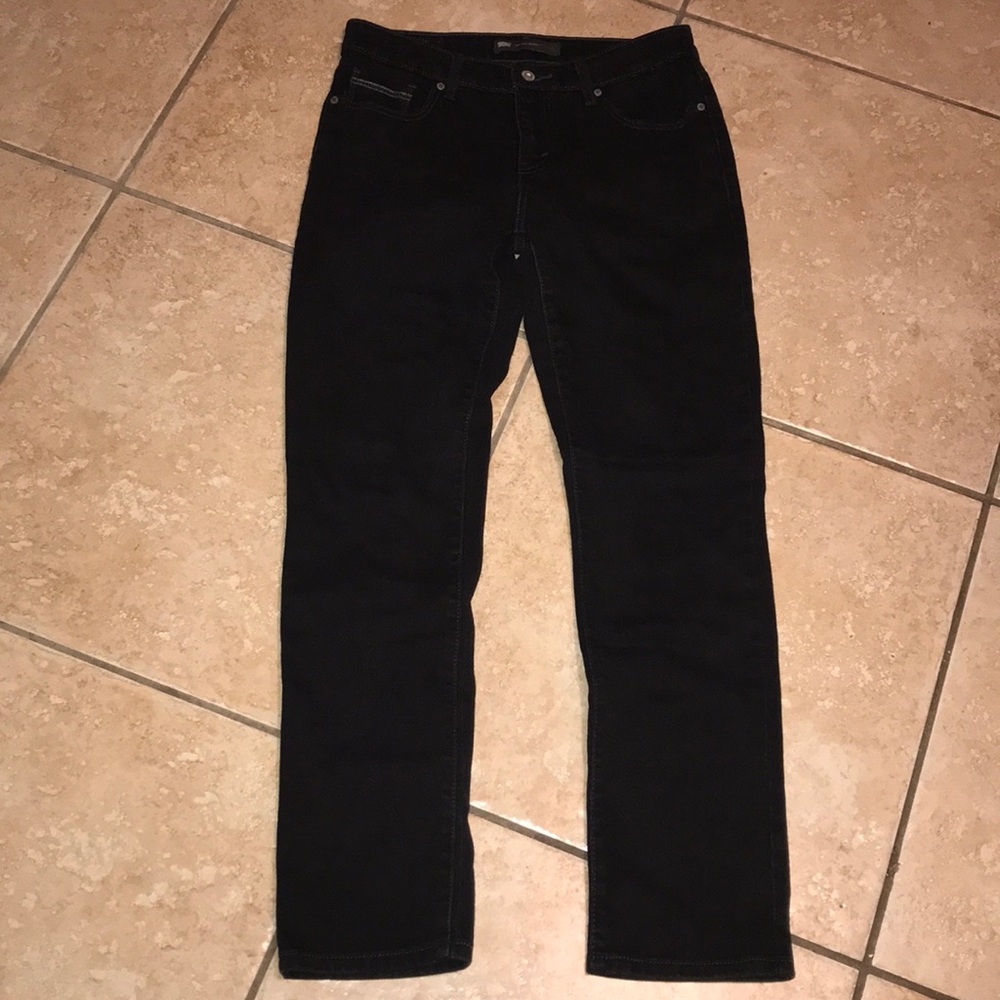 Levi’s Mid Rise Skinny Jeans Size 8